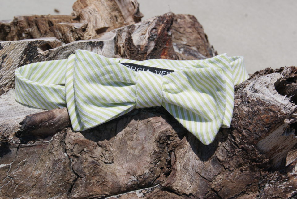 Green and white stripe bow tie